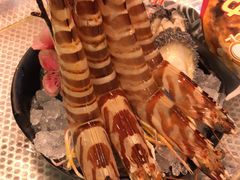 -鲜入围煮花胶鸡海鲜火锅