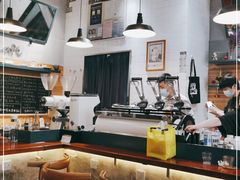 大堂-Be Lived Cafe比例咖啡(摩天轮店)