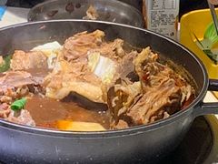 -运气牛自助酱大骨火锅(南京东路店)