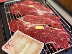 铺天盖地火牛寿司（2枚）-仙隐小鹿中华料理(南宁万象城店)