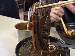-小龙大肉面馆