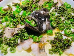 青青椒麻龙胆鱼-CHIC1699远洋私厨