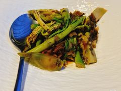 -彩云天云南餐厅