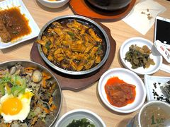 -米村拌饭(路南区万达店)