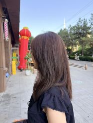 -MOVAN  HAIR莫凡匠人发型屋
