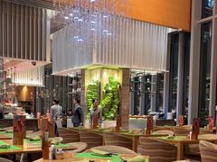 -两咖啡自助餐厅(静安香格里拉酒店)