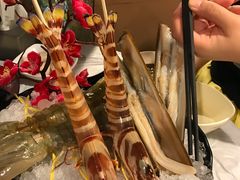 -鲜入围煮花胶鸡海鲜火锅