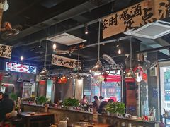 -萍姐火锅·公路夜市(武汉首店)