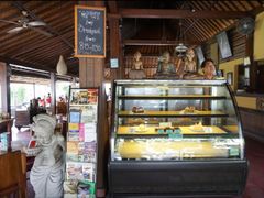 -Pundi Pundi Restaurant