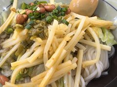 -龙记桂林米粉(财满街店)