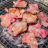 果园这家炭火烤肉，你别太好吃了!