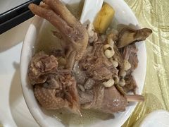 -红旗山庄(圭峰山店)