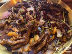 -何师烧烤Pro ·江湖川菜·小龙虾·精酿(太古里旗舰店)