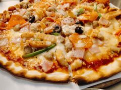 垃圾桶披萨-MI WU FACTORY米屋美食工厂餐厅(绿地店)