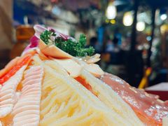 -城墙拐拐火锅(三峡广场黑金冠店)