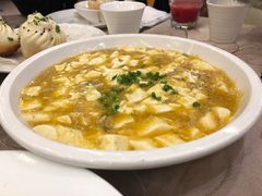 蟹粉豆腐-乾隆美食·本帮菜(黄河路店)