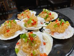 铁板蒜蓉虾-小黑牛烤肉(聚隆店)