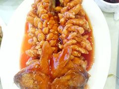 松鼠鲤鱼-添福来墨鱼饺子 · 海鲜东北菜(大连星海·黄浦路店)