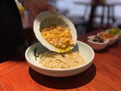 -裕兴记•蟹黄面馆(人民广场店)