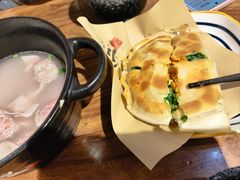 -地二手作鱼汤馄饨(上街里店)