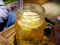 柠檬苏打水-小时光咖啡馆(开森度假森林店)