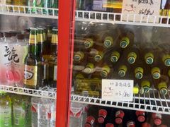-哈尔滨小酒馆·鲜肉现穿自助烧烤(康新花园店)