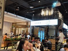 大堂-木屋烧烤(龙湖天街店)