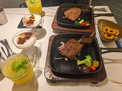 -牛扒先生·厚切雪花牛扒西餐厅(北京路禺山路店)