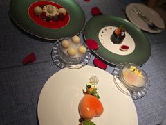 -弦月窗LUNETTE BY AMANDA(复兴路店)