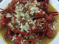 -扒虾小妹儿麻辣海鲜(宏图街店)