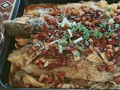 -乌托邦轰趴日租聚会别墅(先生的院子店)