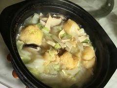 -阿隆煲店(秀仁苑店)
