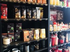 零售区-星巴克(吉林财富广场店)