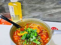 -铁锅哥米线