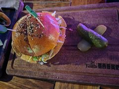 -Famous肥猫墨西哥音乐餐吧(五棵松华熙LIVE店)