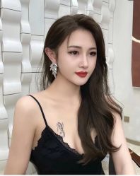 -诗悦发型烫染SALON