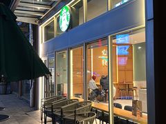 -星巴克臻选(武汉首义汇店)