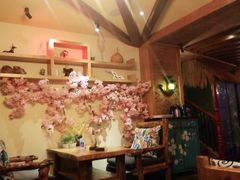 -月亮眼花园餐厅书吧酒吧