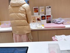 -好利来(上海长宁龙之梦店)