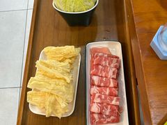 -老何家后安粉·糟粕醋海鲜火锅(三亚湾椰梦长廊店)