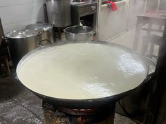 -云南大锅豆浆店