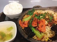 石锅拌饭-西安外国语大学-学生食堂