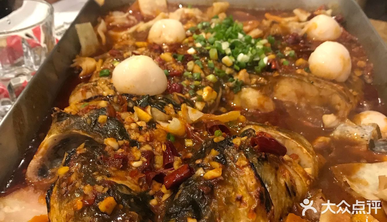 之前喜欢买藤椒的，这次试了荔枝香辣，味道也很好