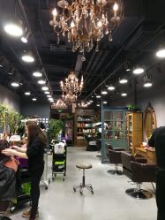 -影博莎美容美发形象设计中心