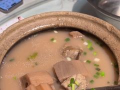 -小凤庭·地道湖北菜武昌鱼·藕汤(38年黄鹤楼店)