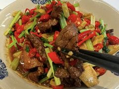 -独一佳老胡湘菜馆(矿山路店)