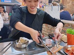 -马路牙子烧烤音乐酒馆(望京店)