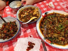 -荆九爷爆炒桥头三嫩(云南北路店)