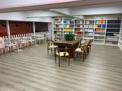 -育才书店(三孝口店)