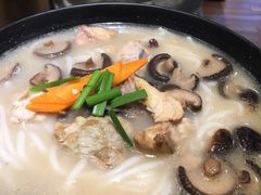 -老妈米线(金座店)
